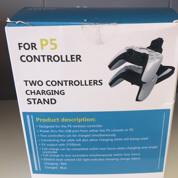 two controllers charging satand for PlayStation - Picture 2 of 4